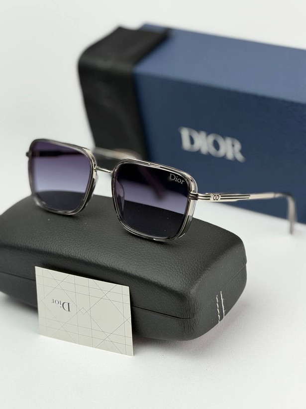 عینک افتابی برند دیور UV400 اسپرت سبکو نشکن مناسب صورت متوسط و بزرگ
